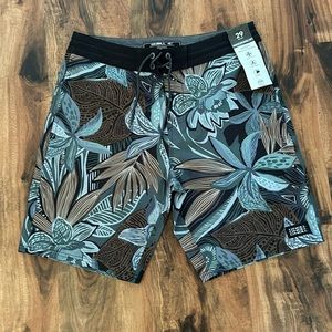 O’Neill Board Shorts Cruzers 29 waist NWT